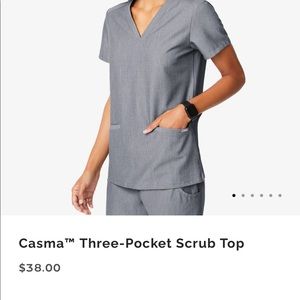 Size XS Figs scrub top